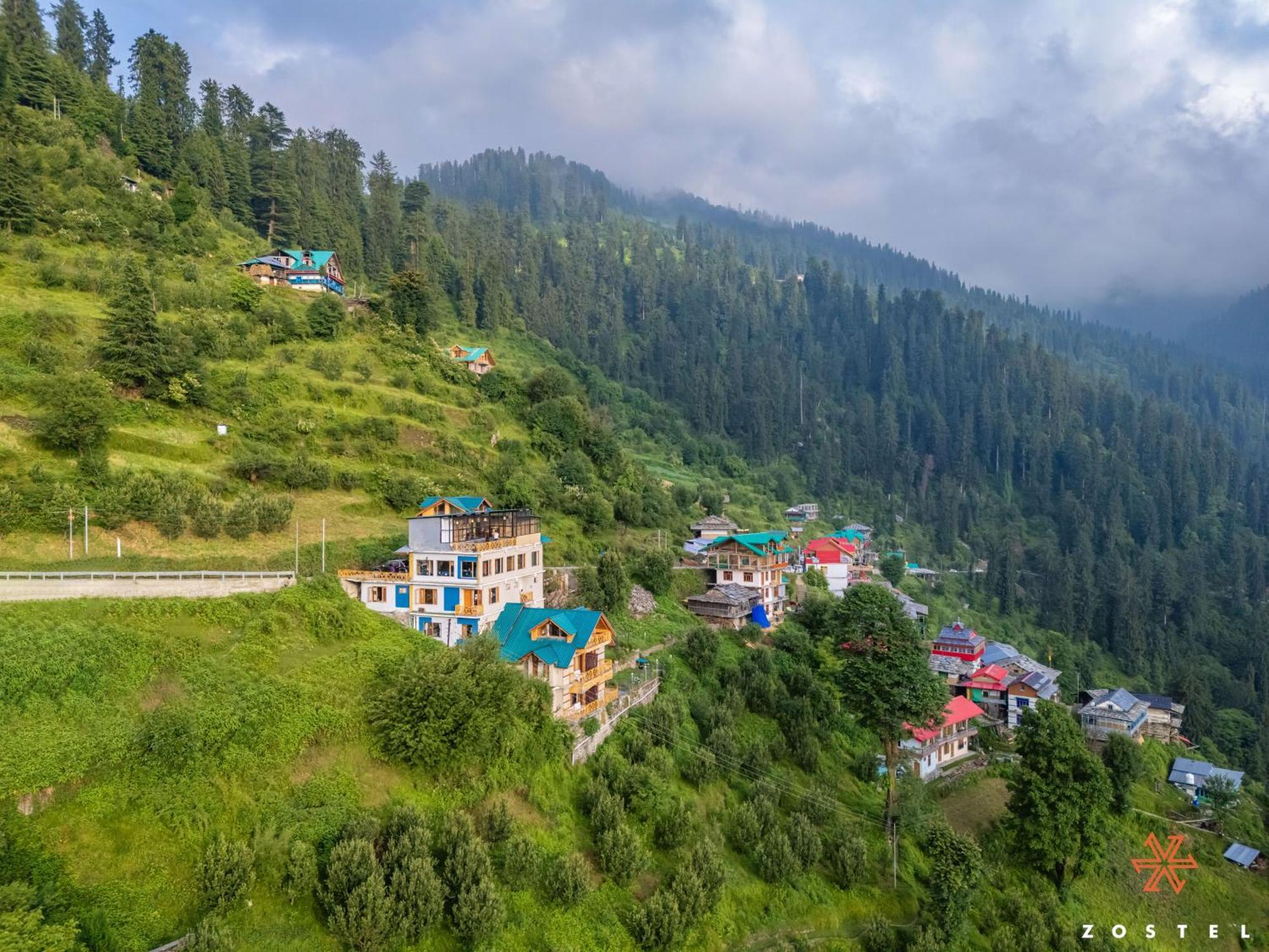 Hostel Zostel Shoja, Jibhi Exterior foto